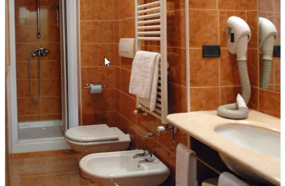 Hotel Colonna Brindisi Buitenkant foto